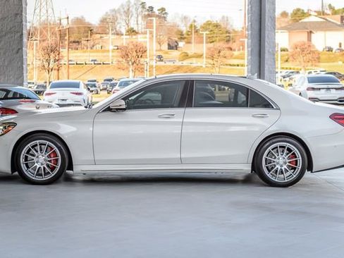 Used 2018 Mercedes-Benz S 560 Sedan image 54