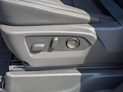 New 2026 Chevrolet Tahoe High Country AWD/4WD image 12