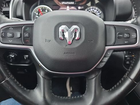 Used 2022 RAM 1500 Big Horn AWD/4WD image 22