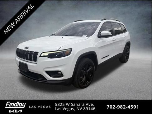Used 2019 Jeep Cherokee Latitude Plus AWD/4WD image 1