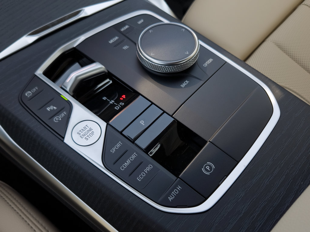 New 2026 BMW 430i Coupe w/ M Sport Package RWD image 10