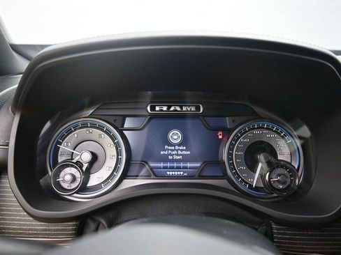 Used 2021 RAM 1500 Limited AWD/4WD image 17