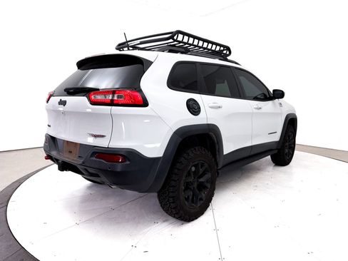 Used 2018 Jeep Cherokee Trailhawk w/ Quick Order Package 27L AWD/4WD image 13