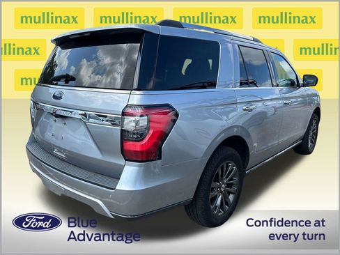 Used 2021 Ford Expedition Limited RWD image 2
