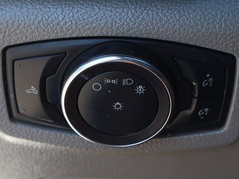 Used 2019 Ford F250 XL w/ Power Equipment Group image 16