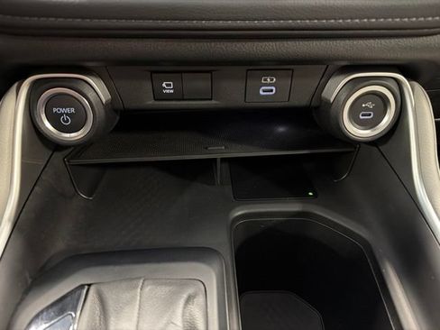 Used 2024 Toyota Grand Highlander AWD Hybrid image 23