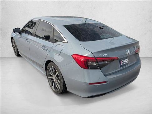Used 2024 Honda Civic Touring image 7