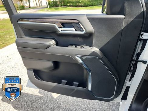 Certified 2023 GMC Sierra 1500 Elevation AWD/4WD image 18