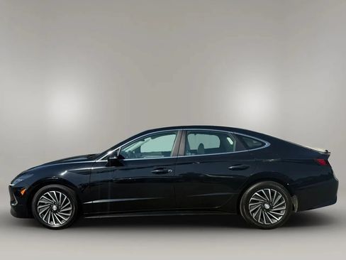 Used 2022 Hyundai Sonata Limited FWD image 4