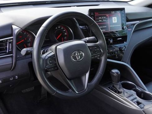 Used 2024 Toyota Camry XSE FWD image 16