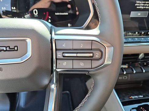 New 2026 GMC Canyon Denali image 34