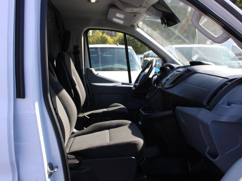 Used 2018 Ford Transit 150 130 Low Roof RWD image 7