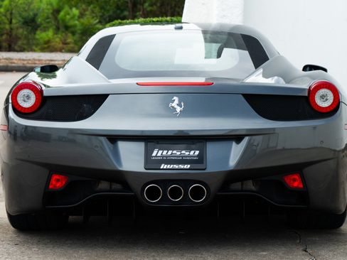 Used 2013 Ferrari 458 Italia Coupe RWD image 14