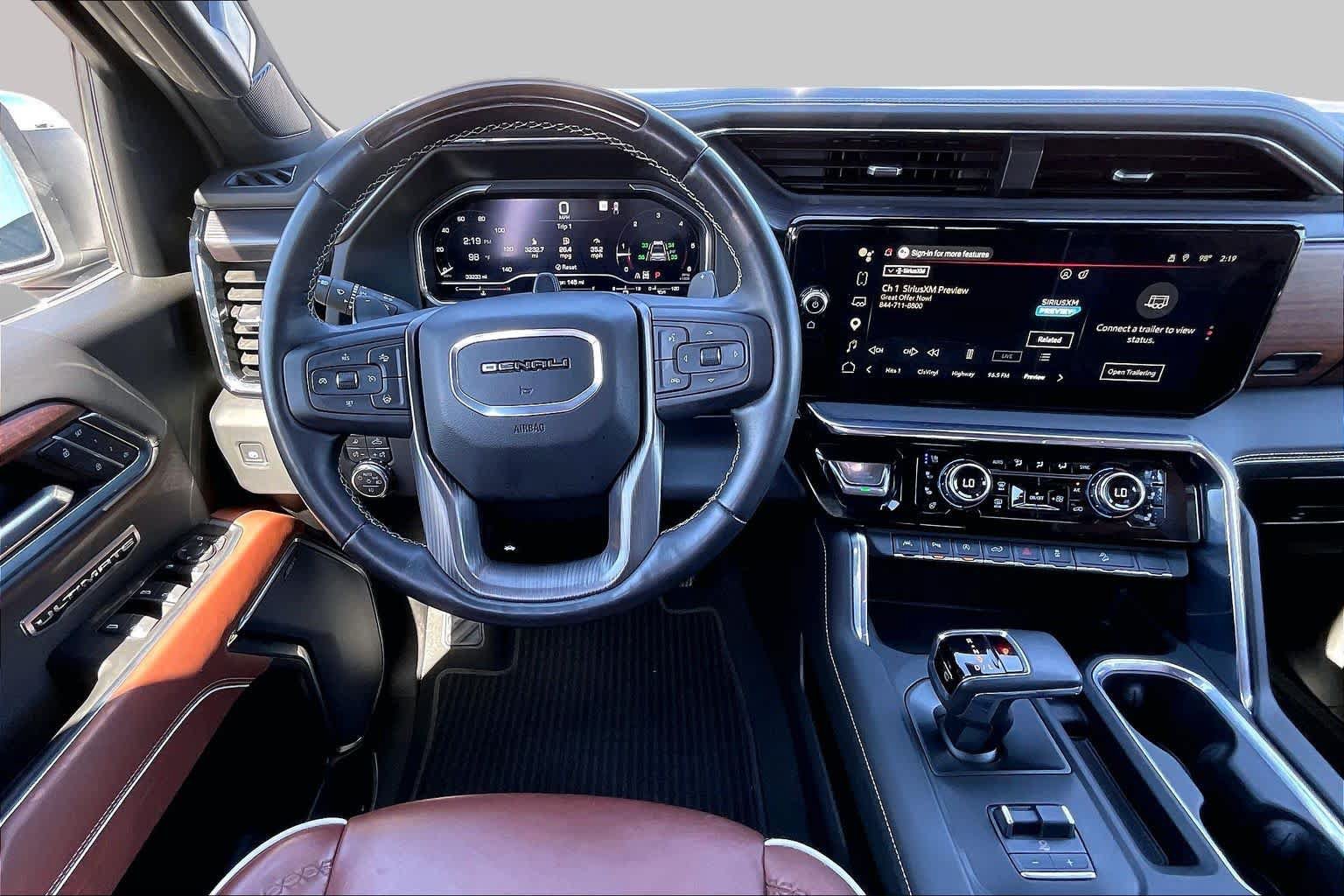 Used 2025 GMC Sierra 1500 Denali Ultimate AWD/4WD image 6