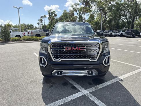 Used 2020 GMC Sierra 1500 Denali w/ Denali Ultimate Package AWD/4WD image 10
