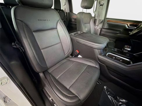 Certified 2023 GMC Sierra 1500 Denali w/ Technology Package AWD/4WD image 28