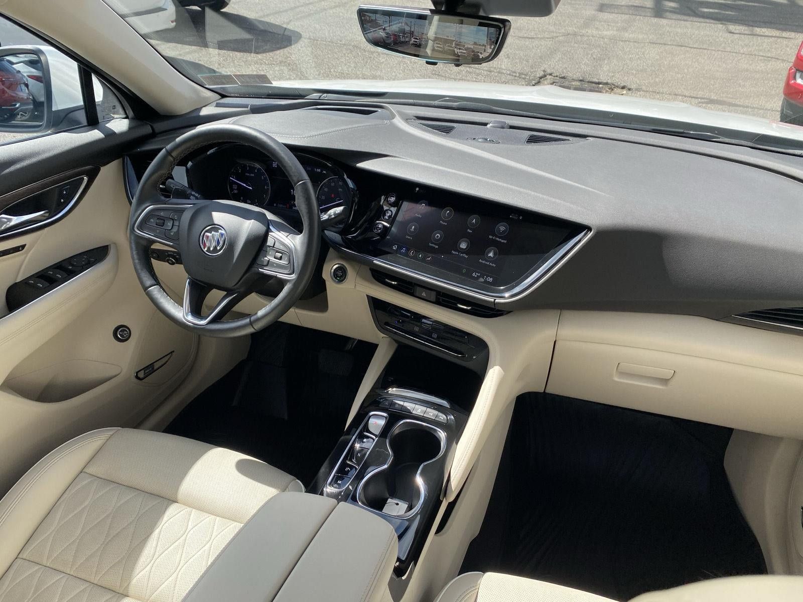 Used 2023 Buick Envision Avenir AWD/4WD image 39