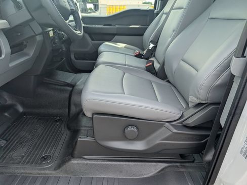 New 2026 Ford F250 XL AWD/4WD image 8