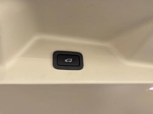 Used 2019 Land Rover Range Rover HSE AWD/4WD image 39