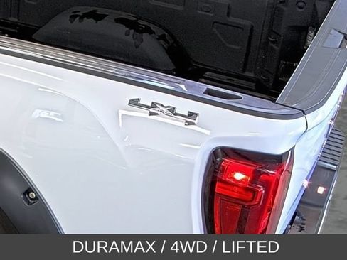 Used 2024 GMC Sierra 2500 Pro w/ 1SA Pro Safety Plus Package AWD/4WD image 11