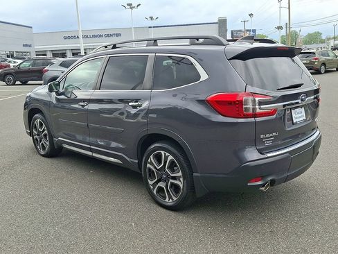 Used 2023 Subaru Ascent Touring AWD/4WD image 7
