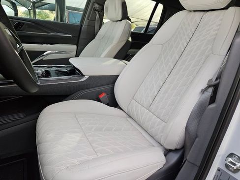 New 2026 Cadillac Escalade IQ Sport 1 w/ LPO, Floor Liner Package image 26