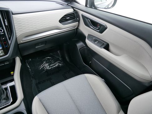 Certified 2025 Subaru Forester Premium w/ Protection Package (1PH) image 11