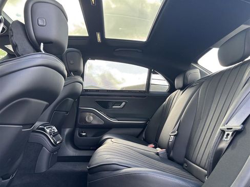 Certified 2023 Mercedes-Benz S 500 4MATIC image 13