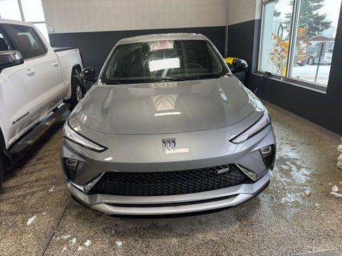 New 2026 Buick Envista Sport Touring w/ Convenience I Package image 2