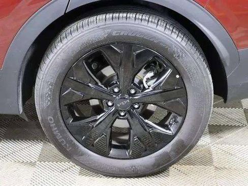 Certified 2025 Kia Sportage X-Line AWD/4WD image 45