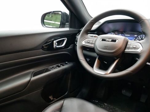 New 2026 Jeep Compass Latitude AWD/4WD image 11