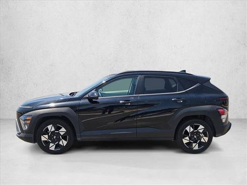 Used 2025 Hyundai Kona SEL FWD image 10