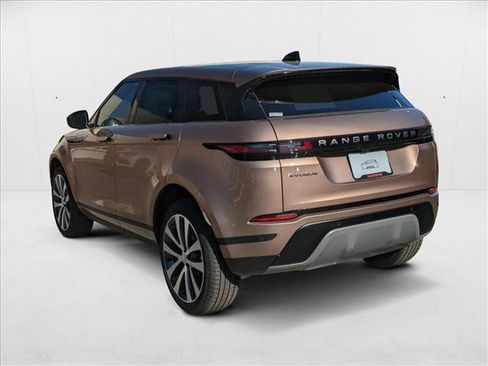 New 2026 Land Rover Range Rover Evoque S image 9