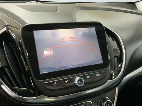 Used 2016 Chevrolet Volt Premier w/ Driver Confidence Package FWD image 16