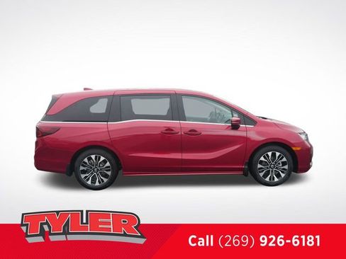 New 2026 Honda Odyssey Elite image 9