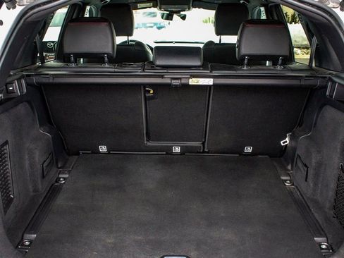 Used 2022 Land Rover Discovery Sport SE R-Dynamic image 43