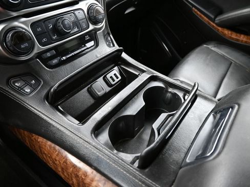 Used 2017 Chevrolet Tahoe Premier image 19