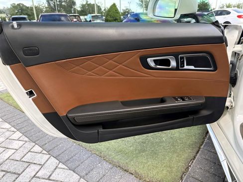 Certified 2018 Mercedes-Benz AMG GT C image 18