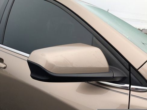 Used 2019 Chevrolet Equinox LT image 12