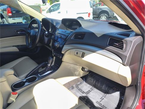 Used 2017 Acura ILX FWD image 12