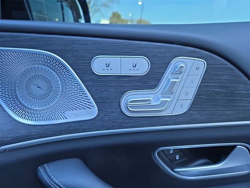 Certified 2025 Mercedes-Benz GLE 580 4MATIC image 17