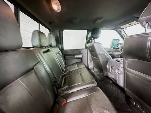 Used 2015 Ford F250 Lariat w/ Lariat Interior Package AWD/4WD image 26