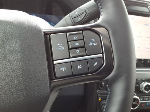 New 2026 Ford F350 Platinum w/ Tremor Off-Road Package AWD/4WD image 16