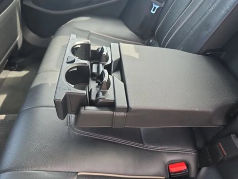 Used 2019 BMW 540i w/ Convenience Package RWD image 40