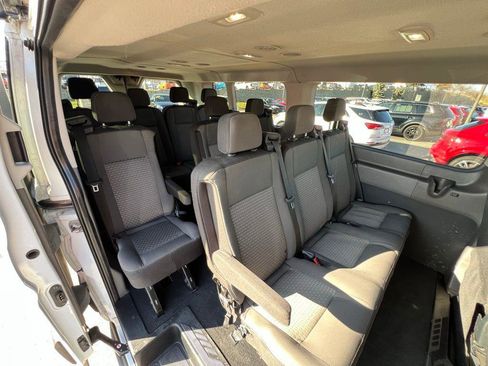 Used 2023 Ford Transit 350 XLT image 21