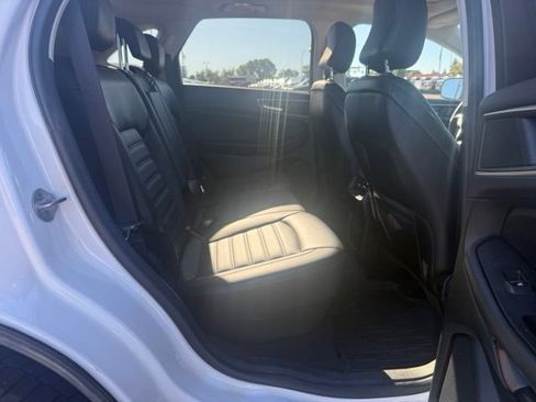 Used 2022 Ford Edge SEL w/ Convenience Package AWD/4WD image 12