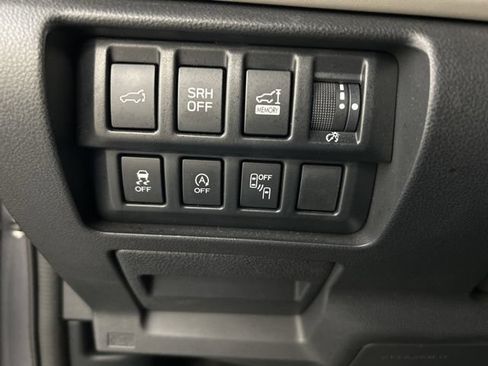 Used 2023 Subaru Forester Limited AWD/4WD image 11