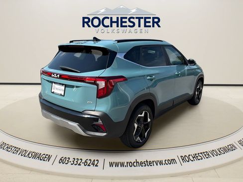 Used 2024 Kia Seltos EX AWD/4WD image 6