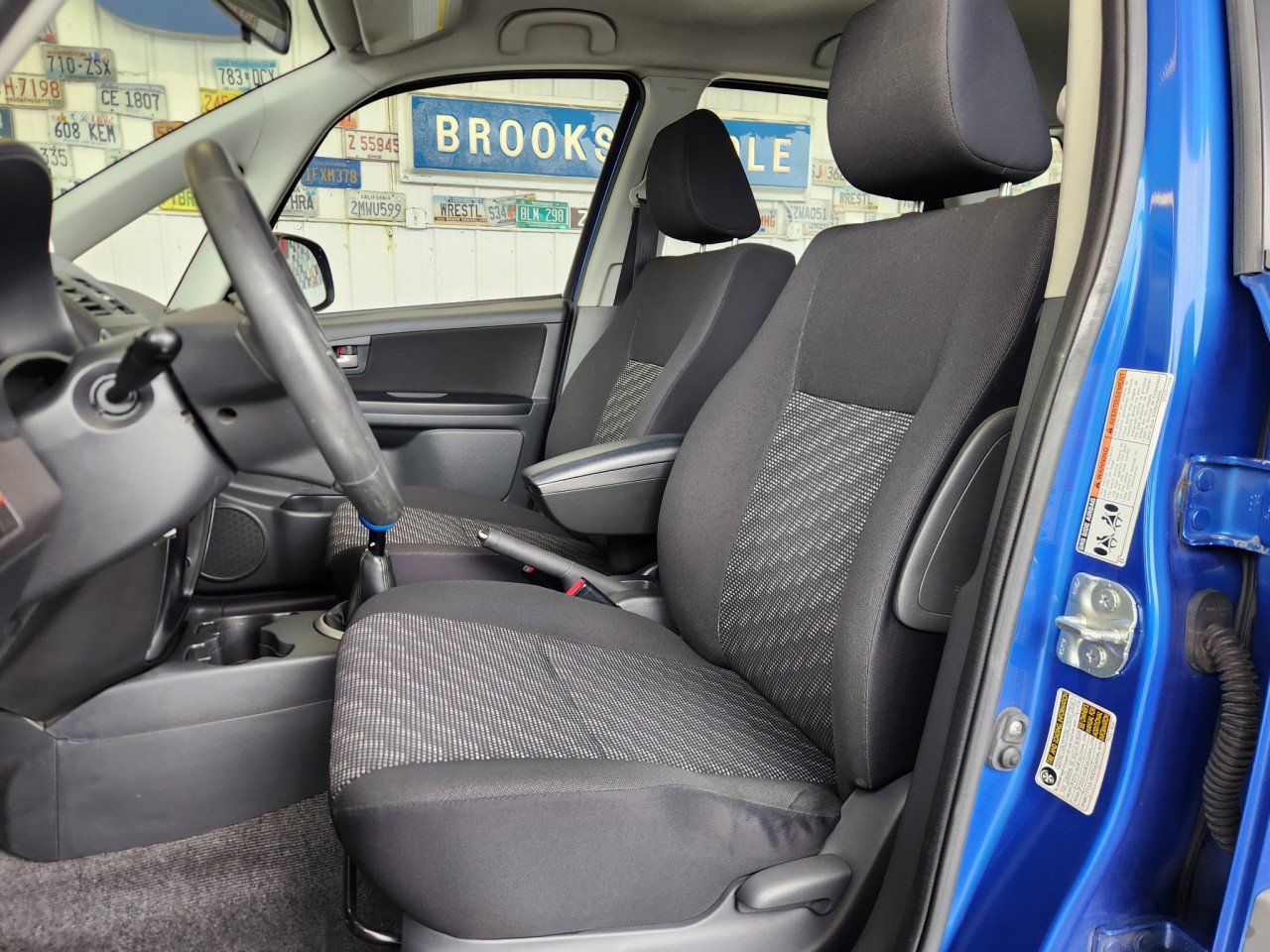 Used 2007 Suzuki SX4 AWD Hatchback image 4