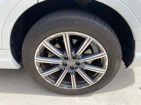 Used 2017 Audi Q7 3.0T Premium Plus image 28